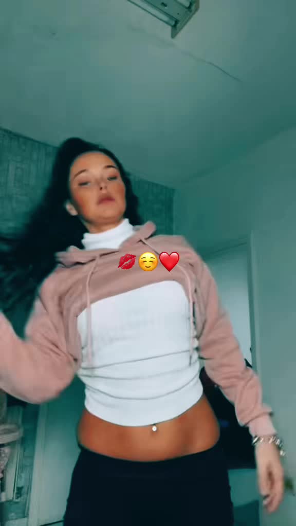 @ᴵᴬᴹ ➳𝘪𝒓𝘪᥉ℏ𝖖ůέέƞ➳ 👑✨