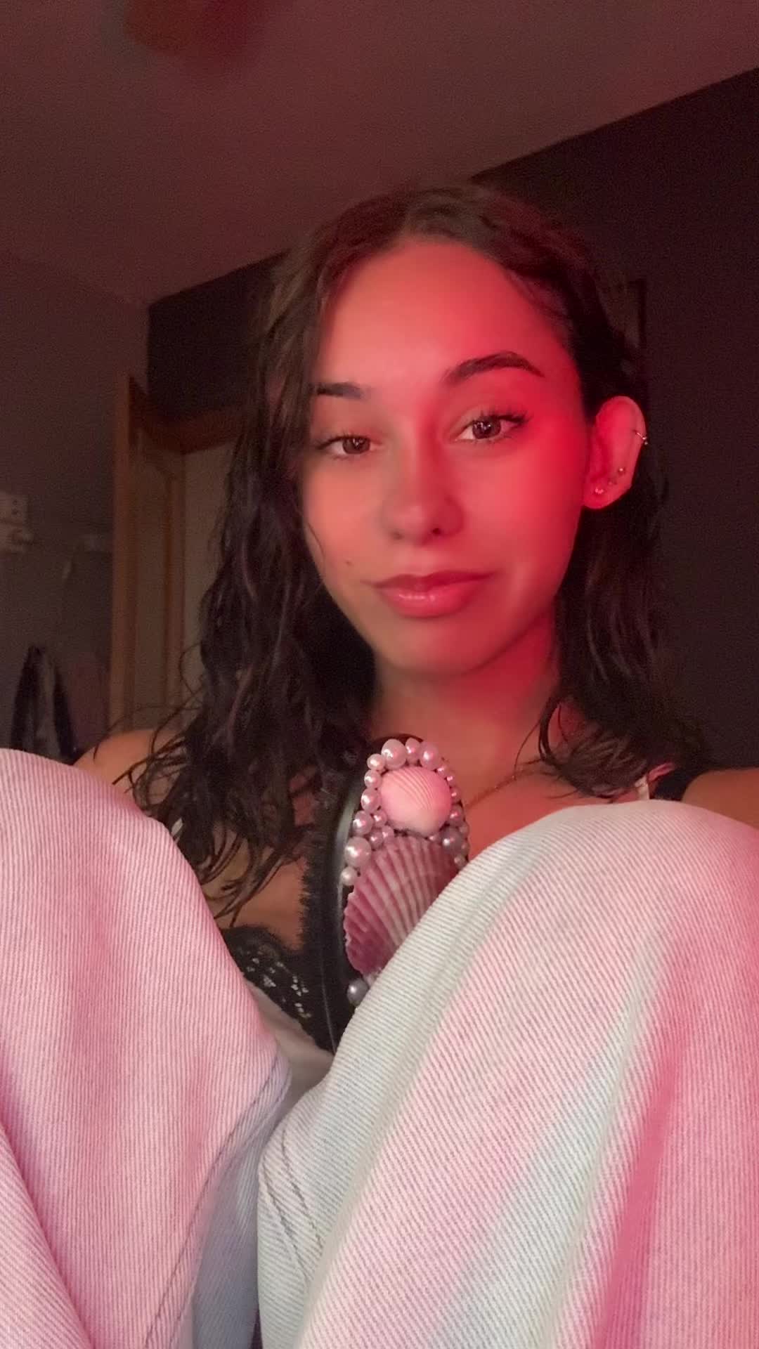 @Angela 🧸
