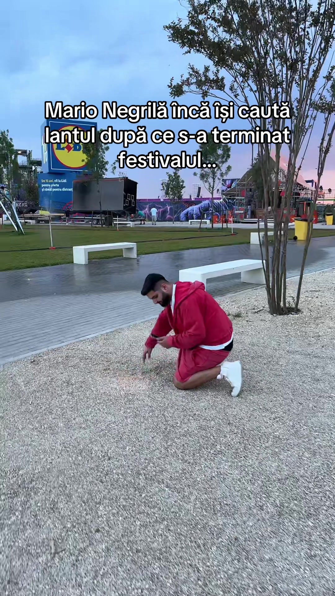 @S1KE