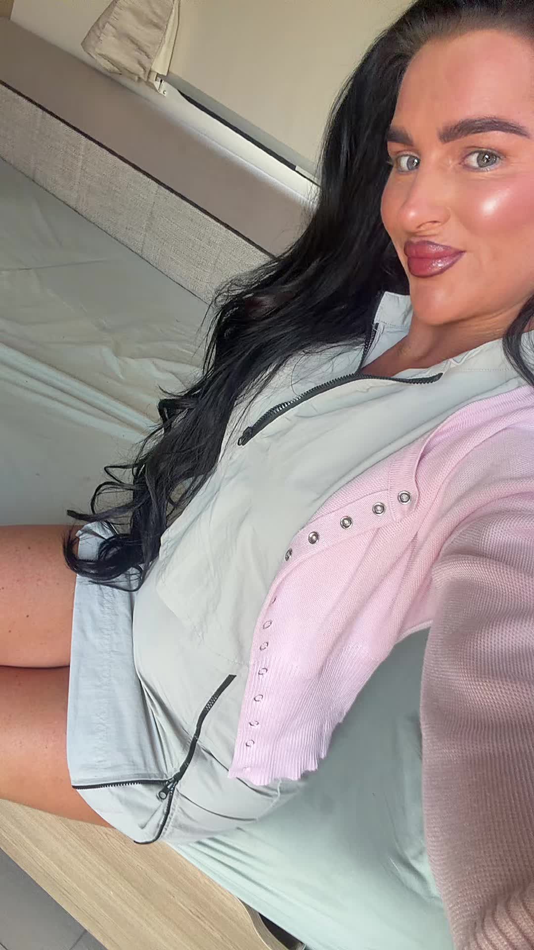 @holliebaby