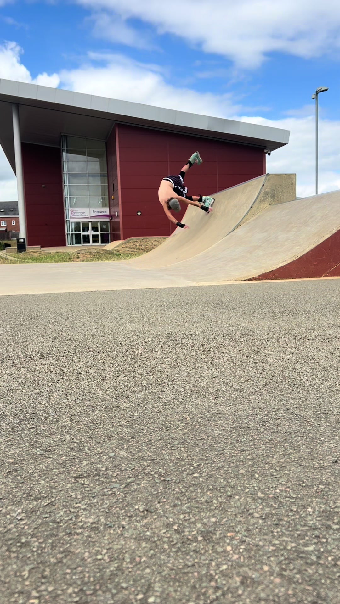 @Shredward_scissorhands_