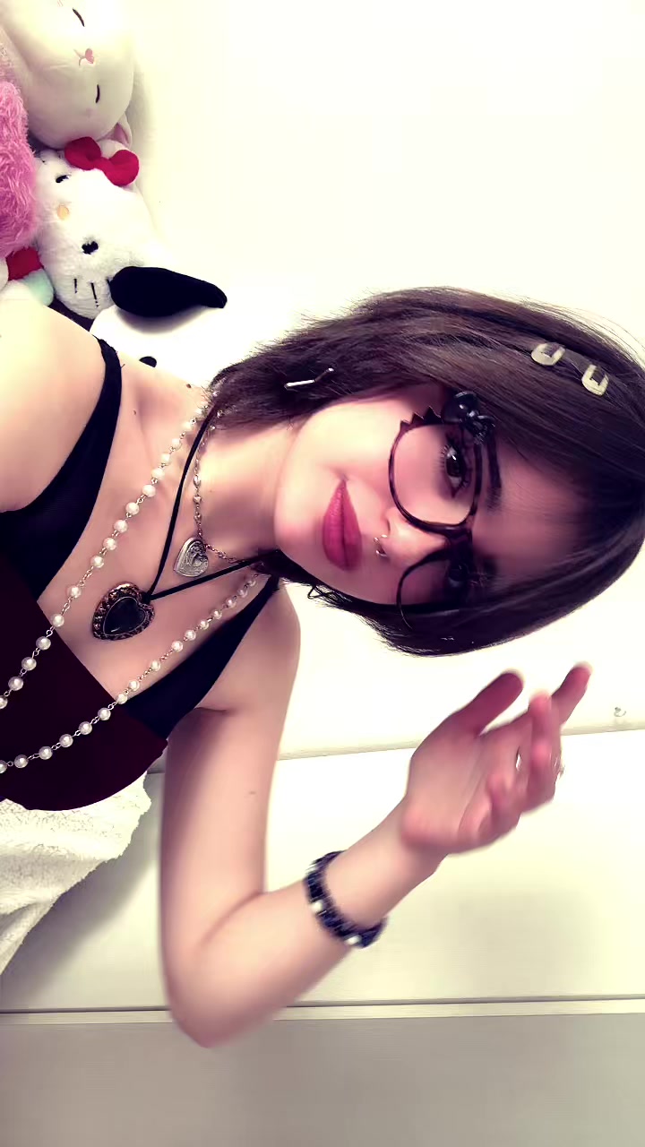 @_.whx.nai._
