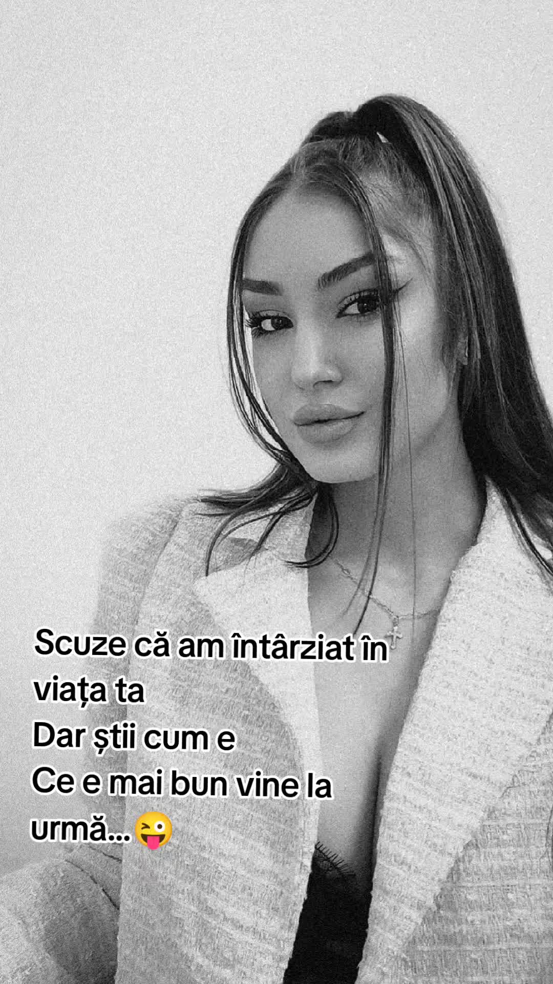 @Elena Lavinia