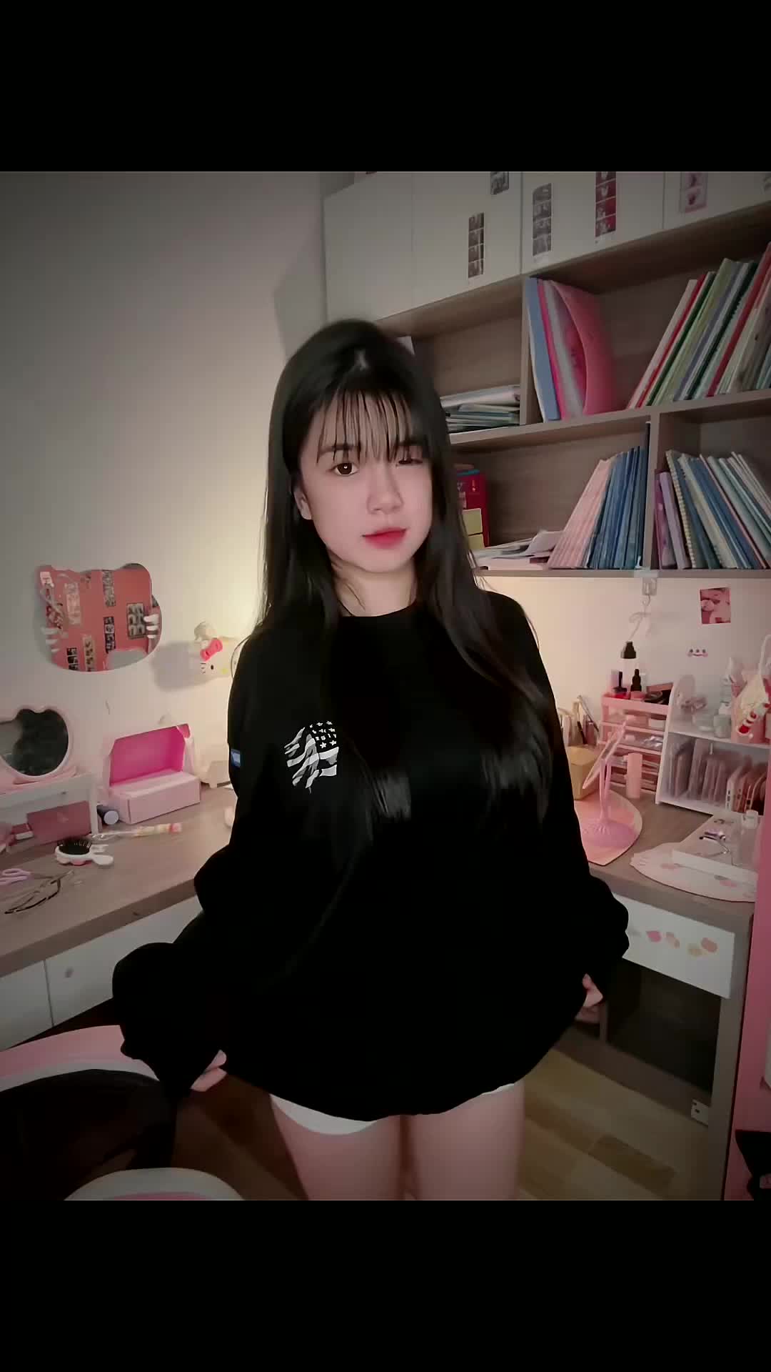 @GIRL HUB