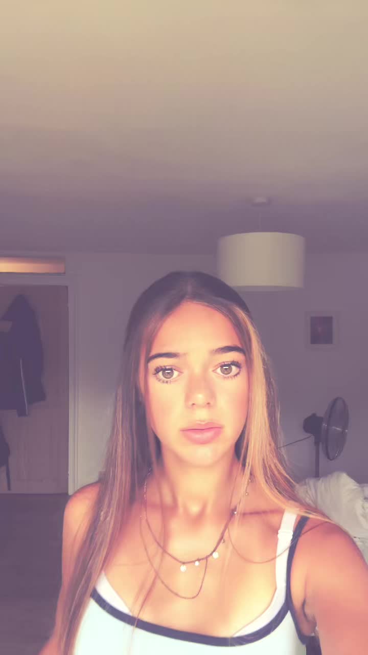 @🧞