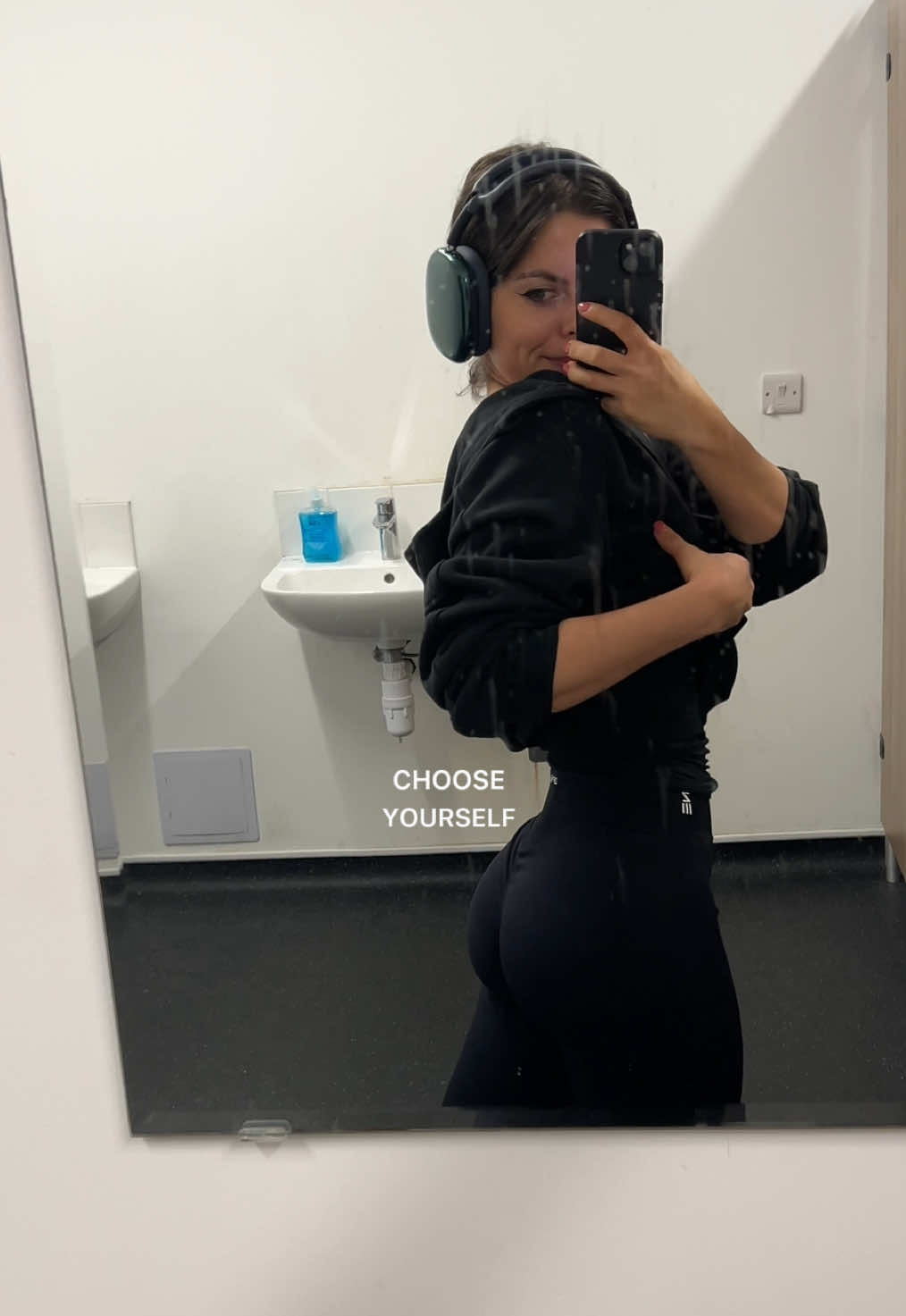 @Fitness With Vik
