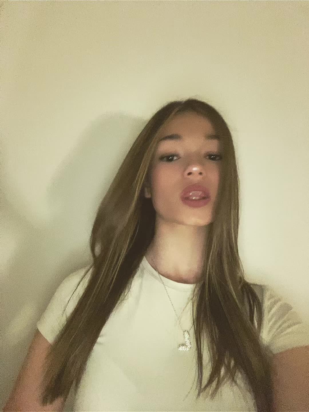 @LEELOU