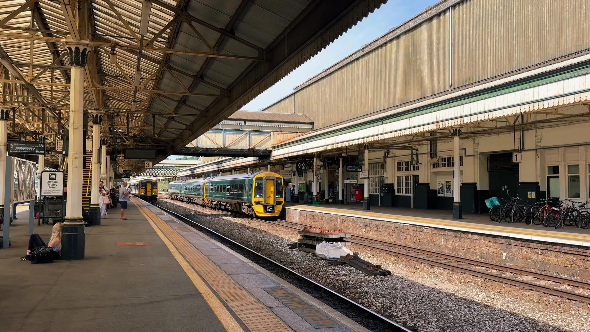 @I ❤️ Trains