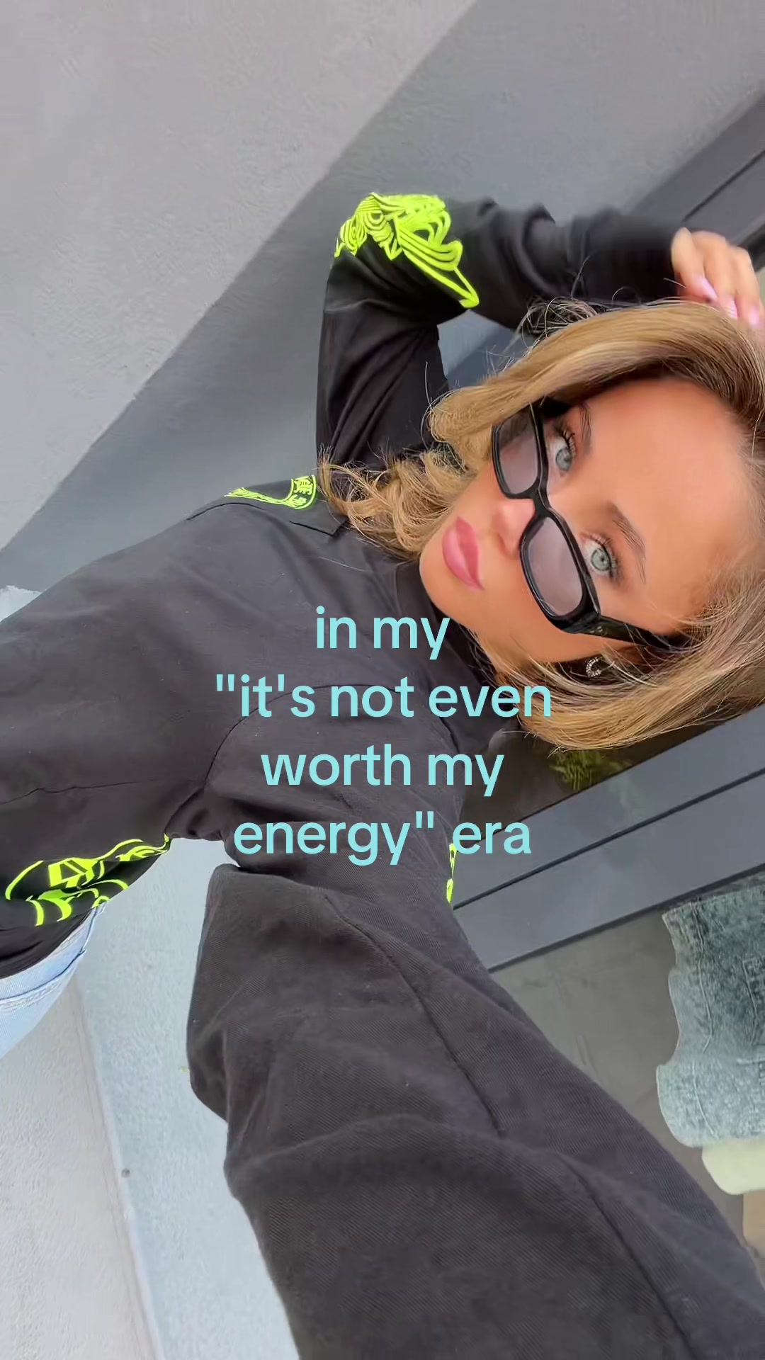 @LI