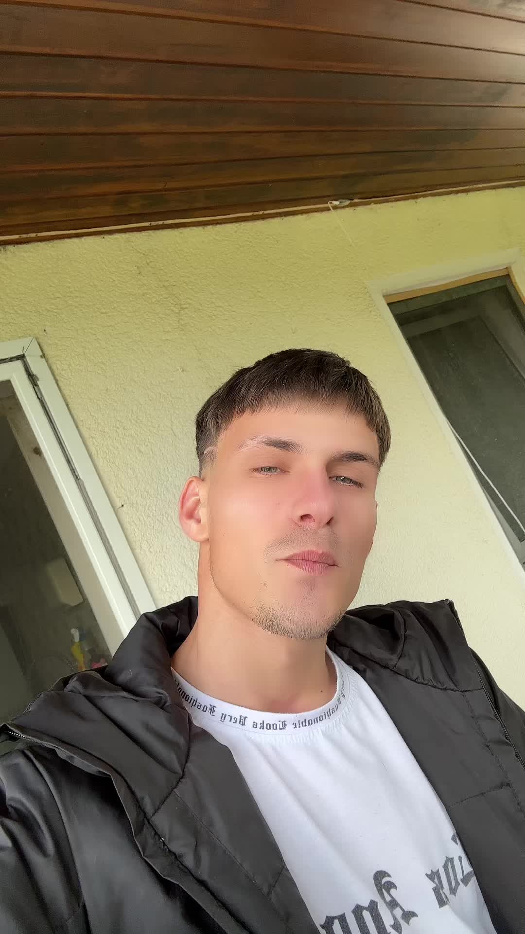 @PRETTYBOY