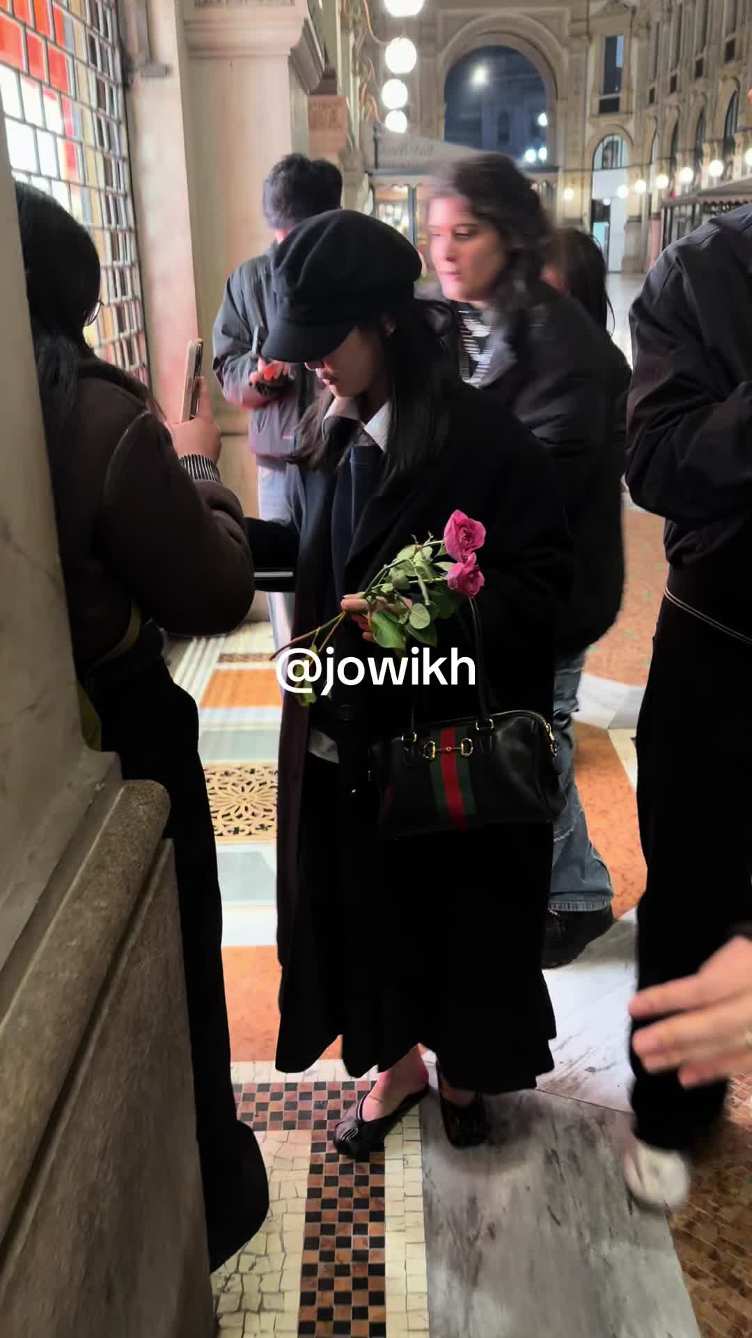 @Jowi Kh