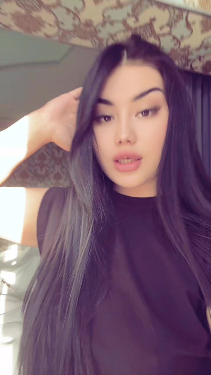 @Камолиддинова🖤