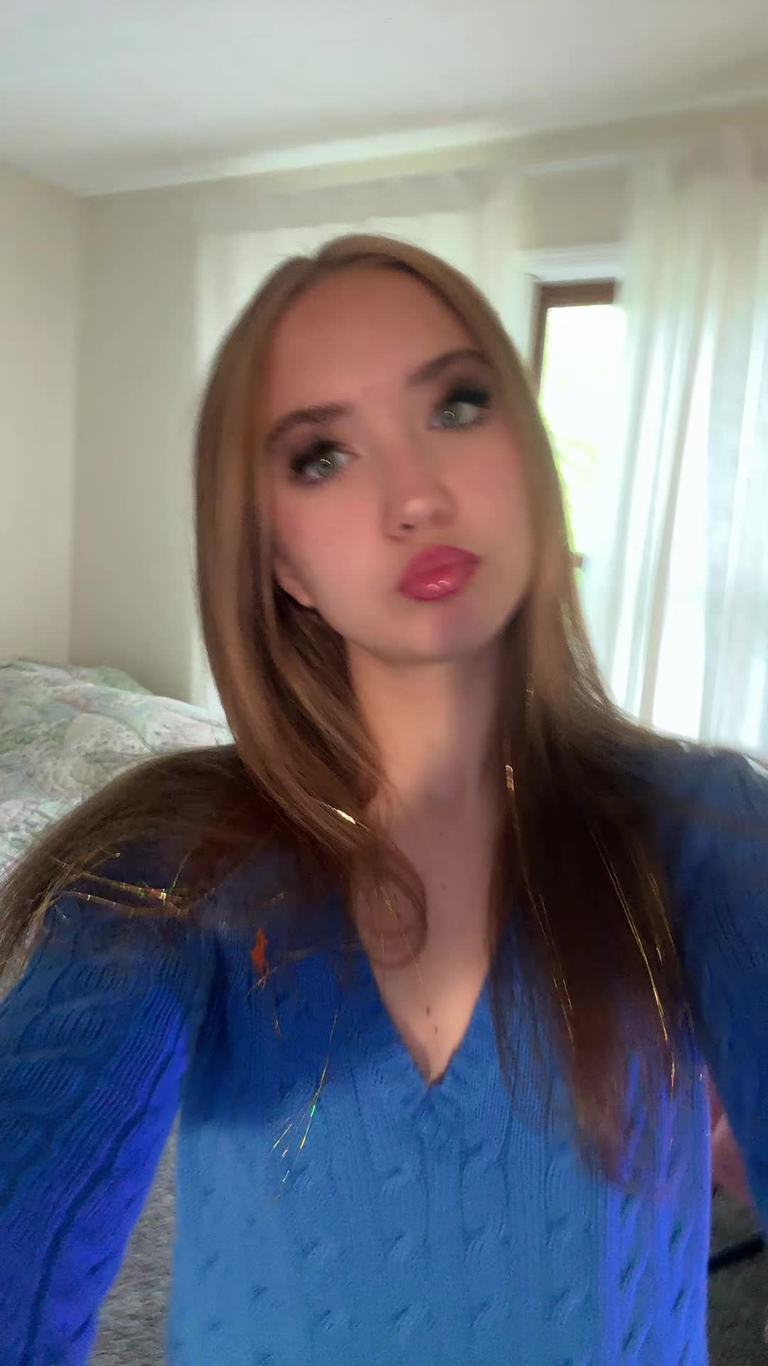 @️