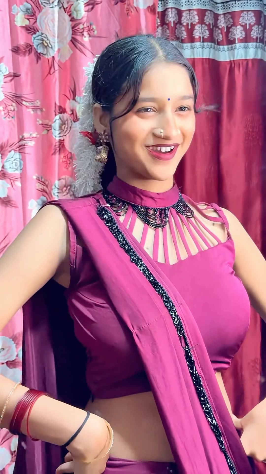 @Bhojpuri Dancer🔥