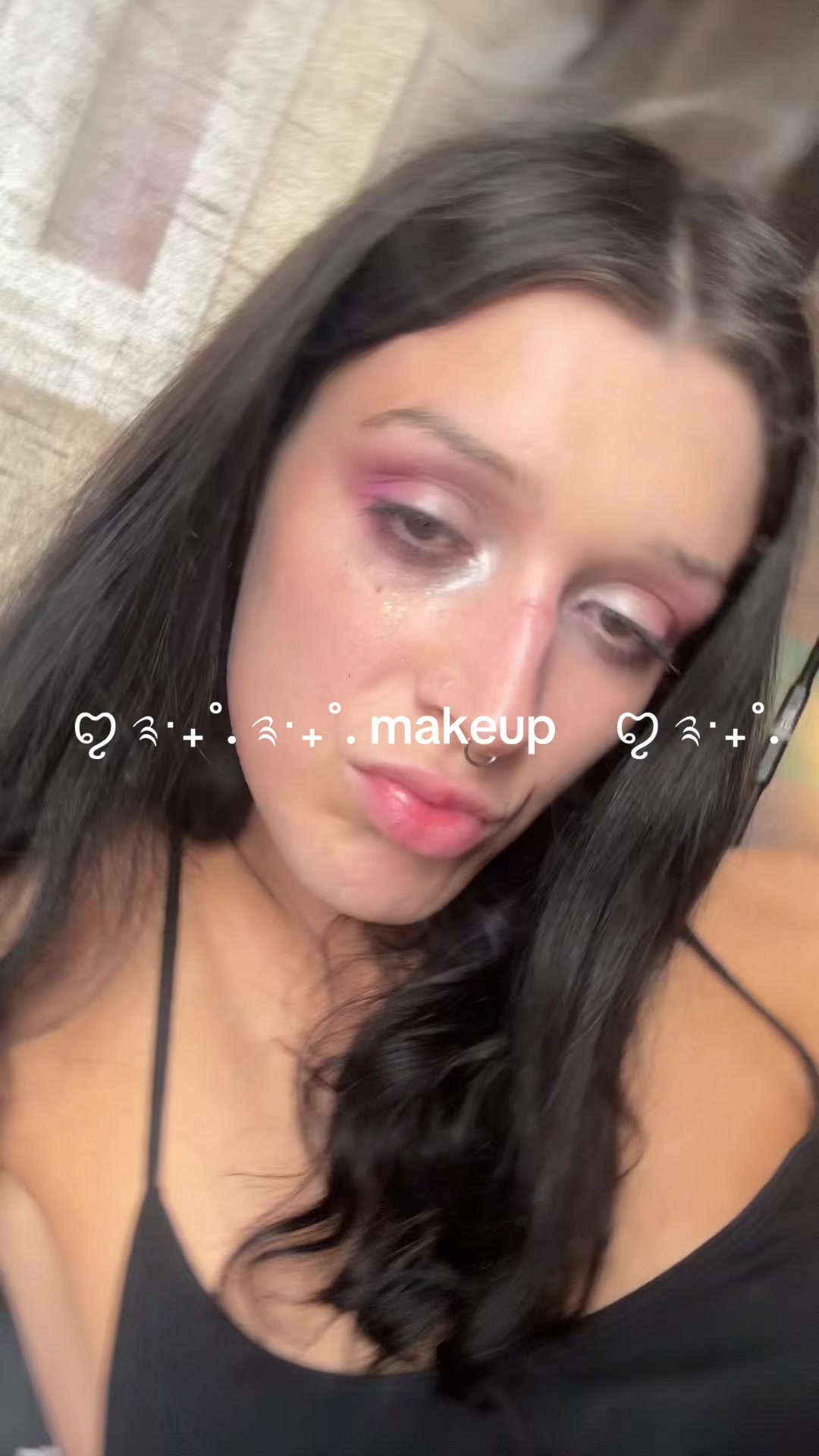 @￼