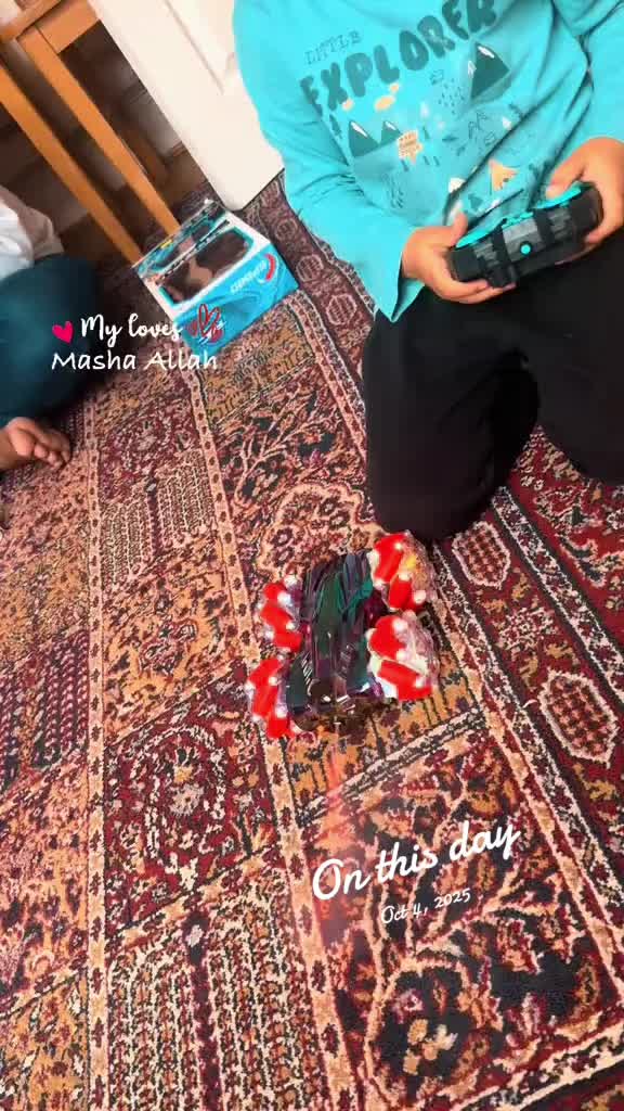 @AzlanAndAmaan