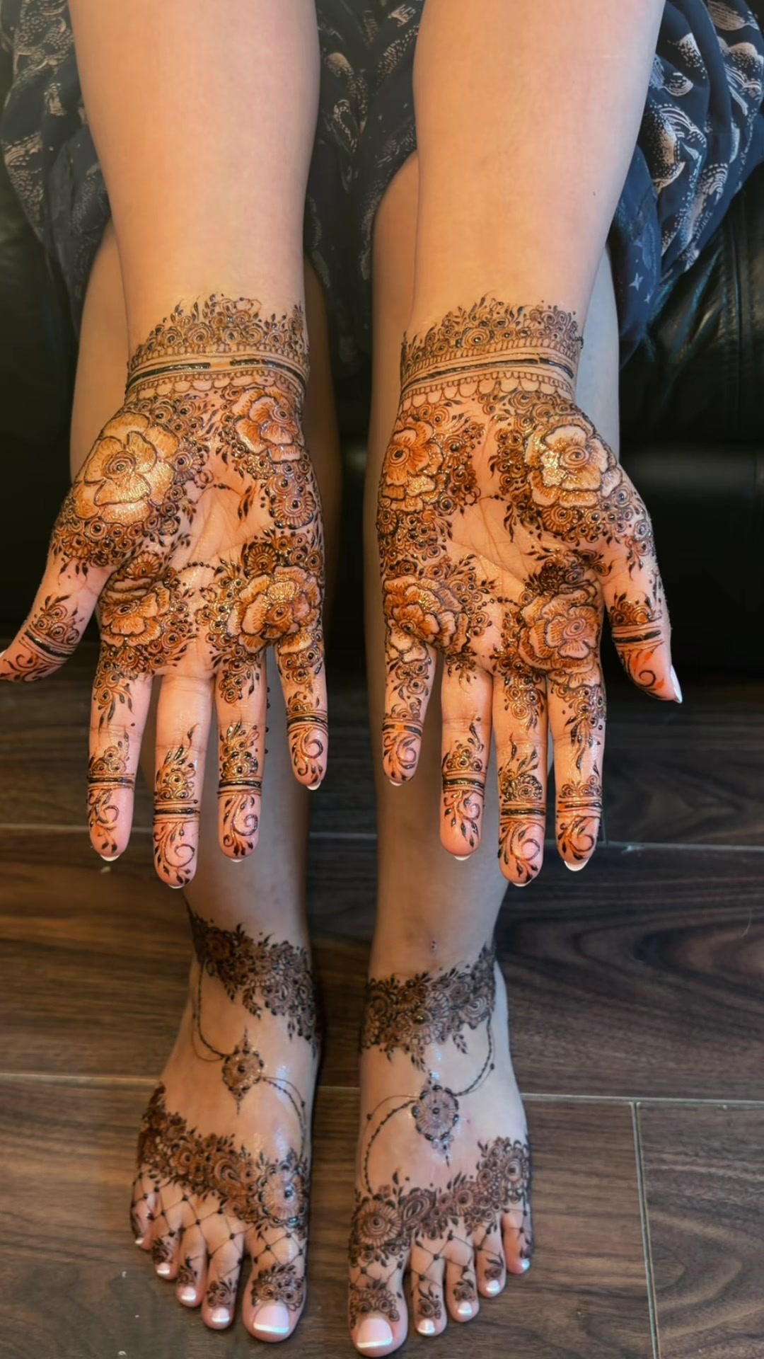 @ਈਸ਼ Mehndi
