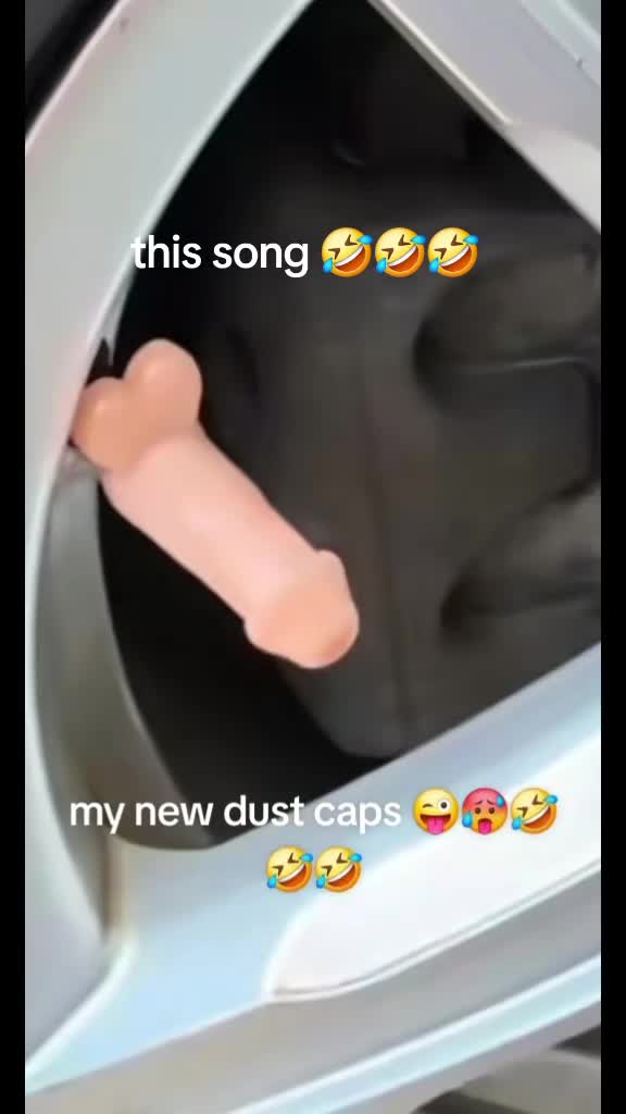 @tattooraverqueenbantergirl💦😉