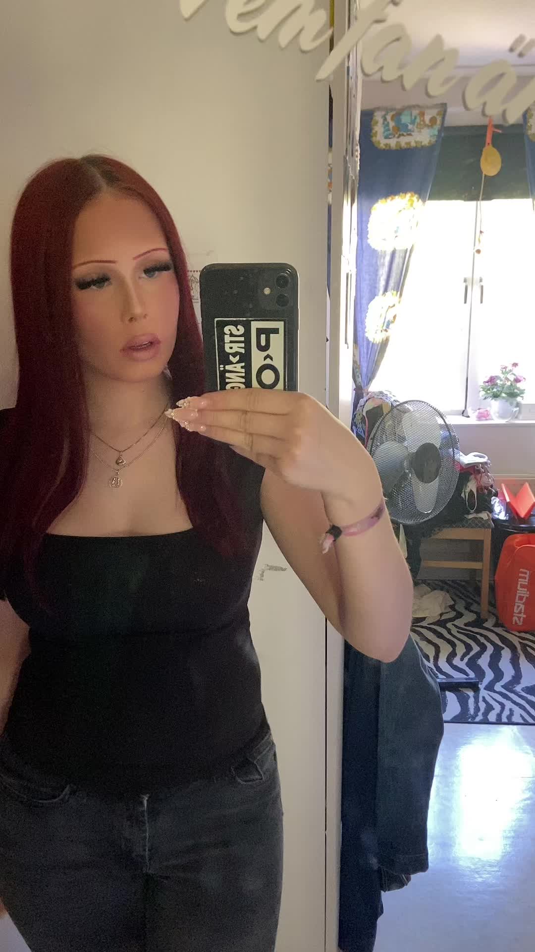 @𝓘𝓼𝓪𝓫𝓮𝓵𝓵𝓮💋
