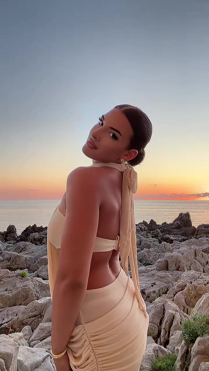 @saricaaa_._