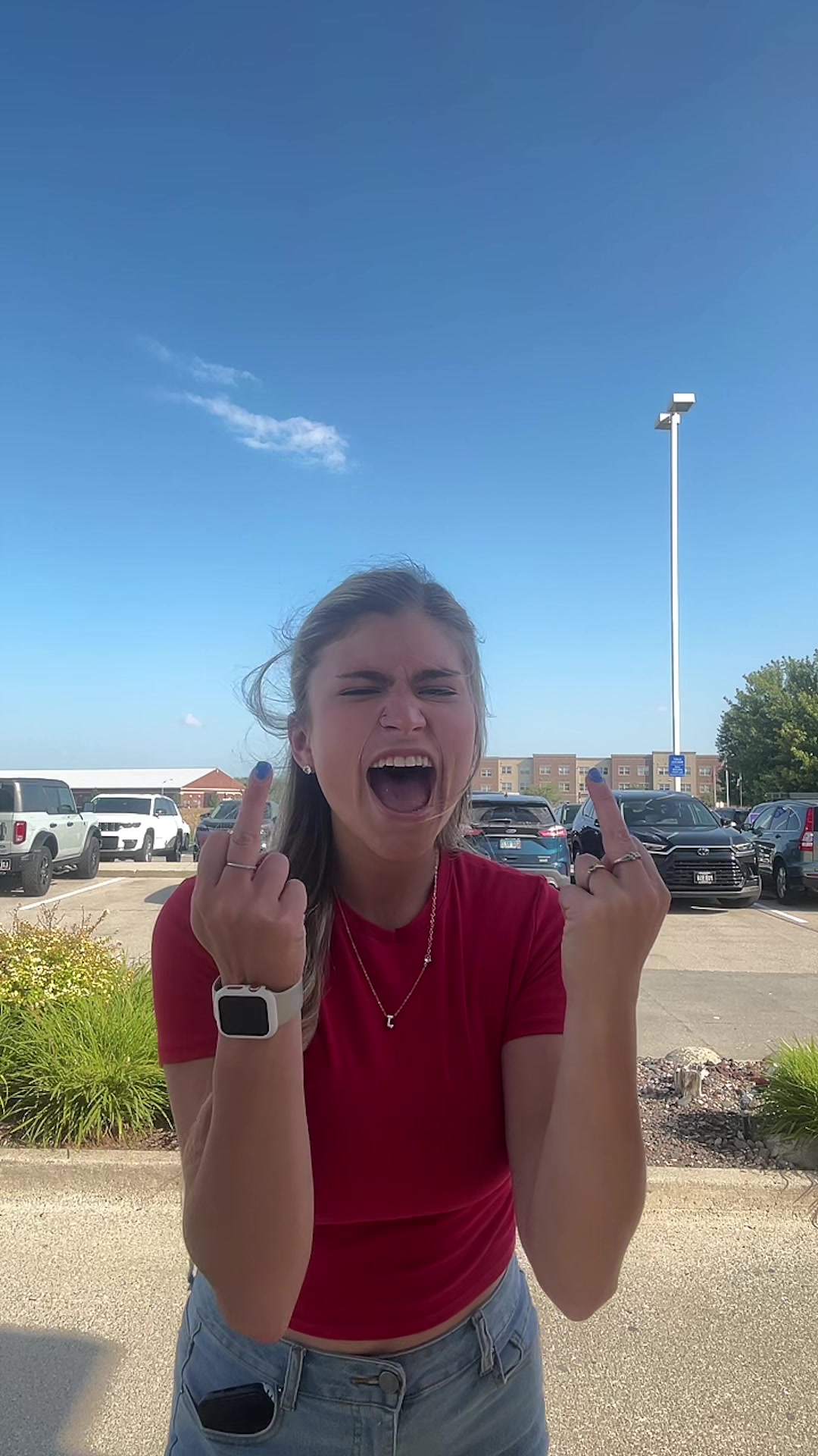 @Jademcw