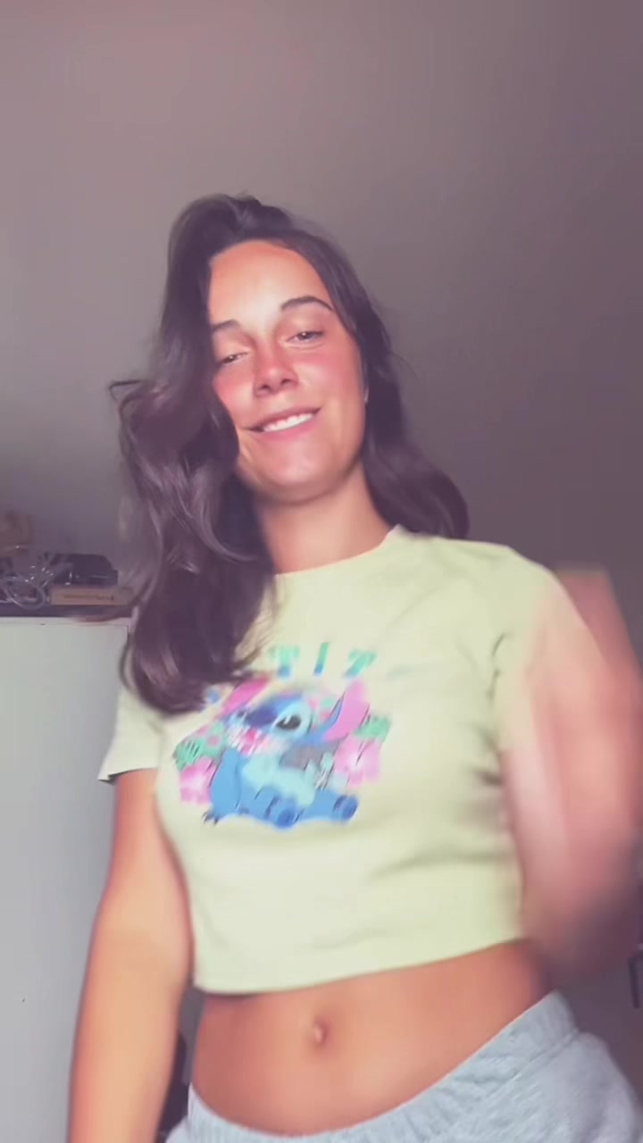 @ELENA🌸