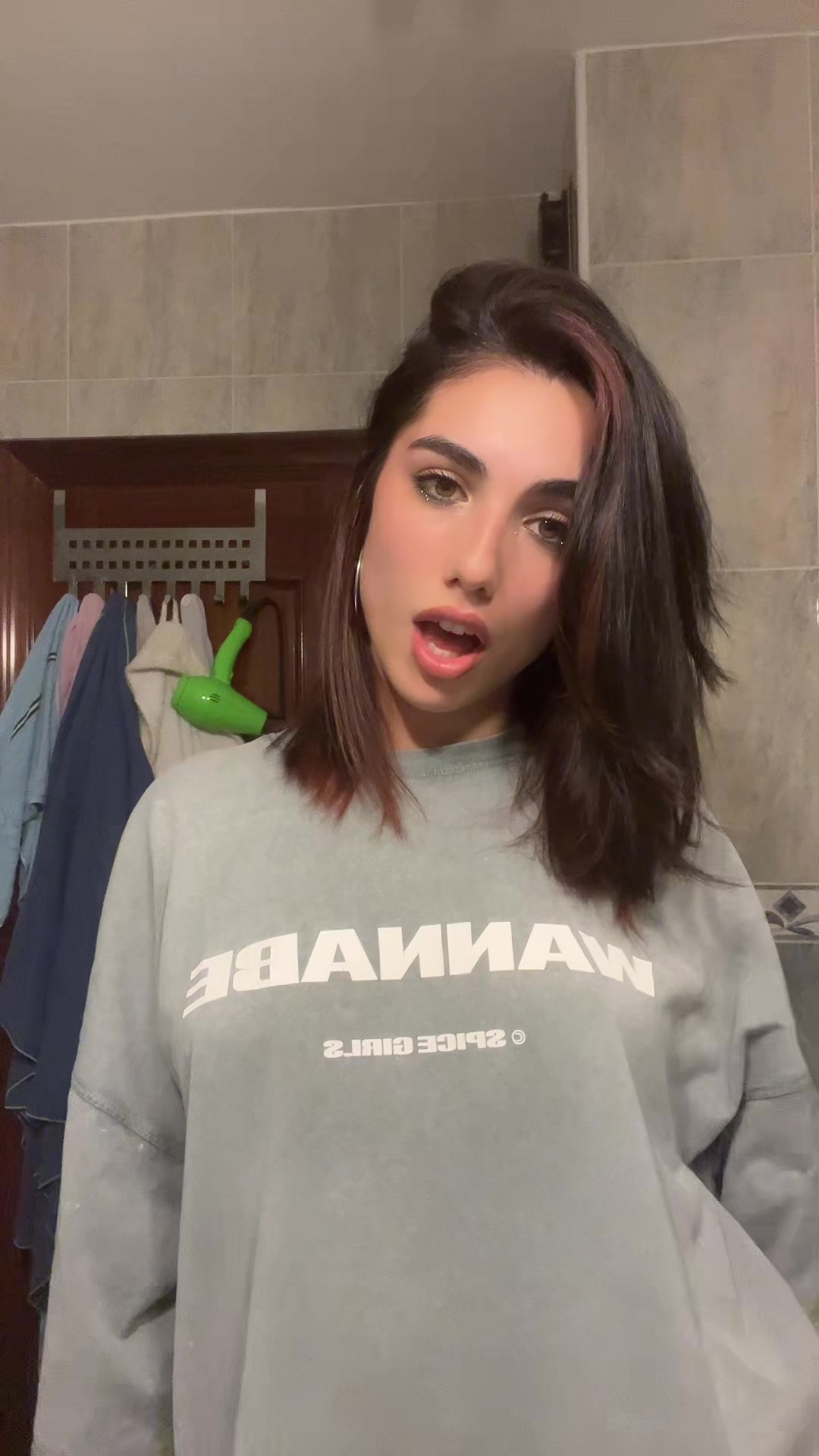 @sarafperez