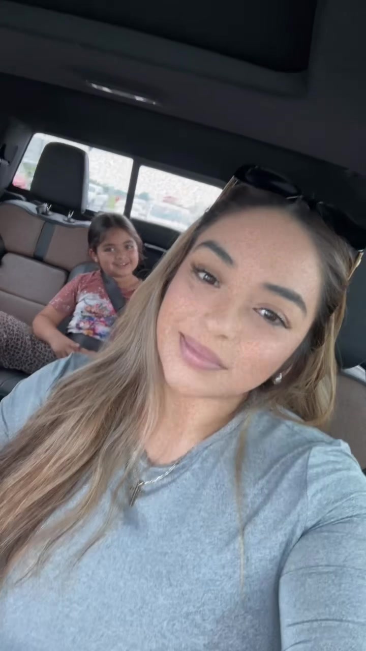 @Estefania