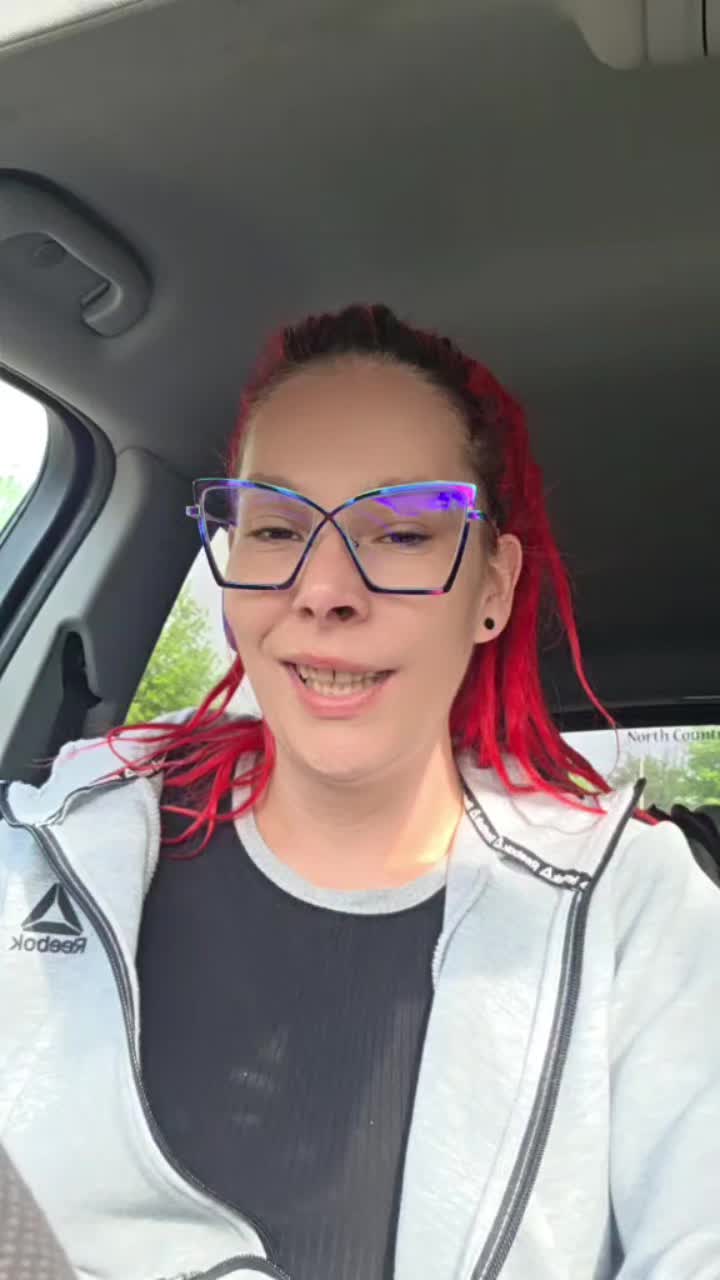 @Mombie1991