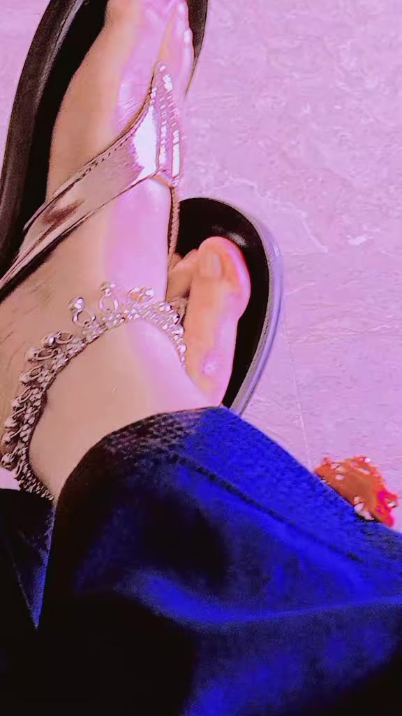 @🌹Liͥթsͣiͫng💋🥰 Qᴜ֟፝eenꨄ︎😘🌹