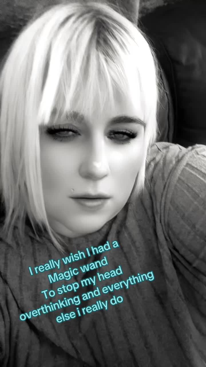 @💕Nikkiqueenpositvity 🏳️&zwj;🌈💕