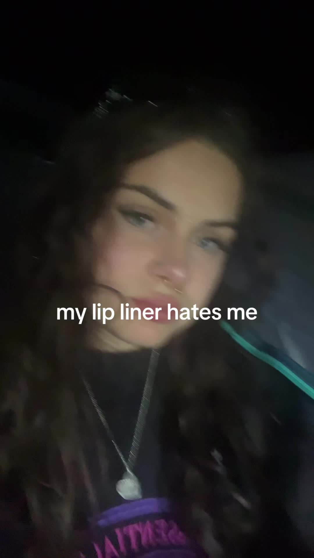 @ella🥀