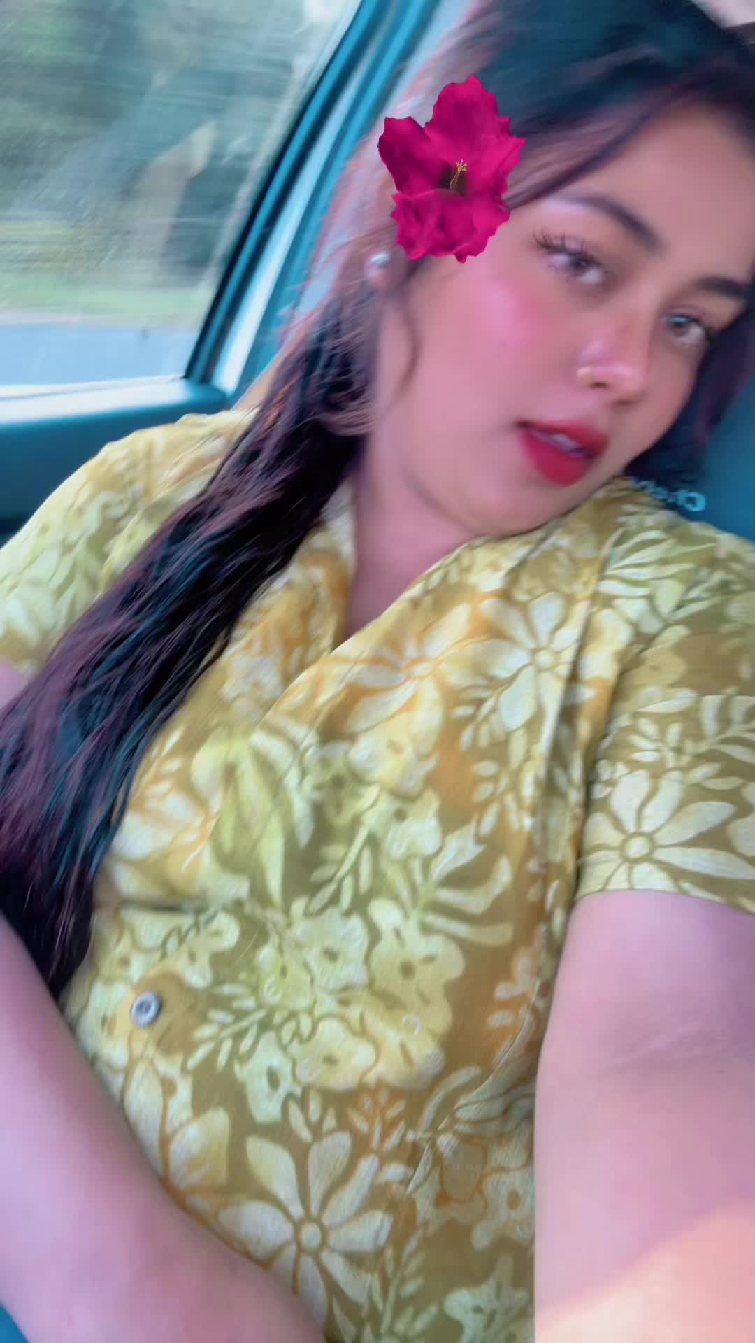 @Mannat chy queen 👸