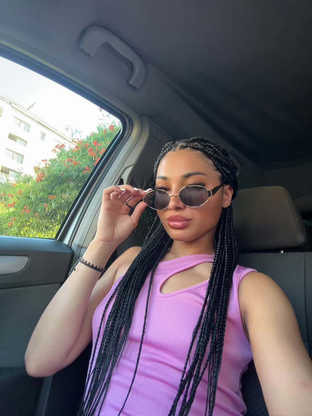 @Georgiana