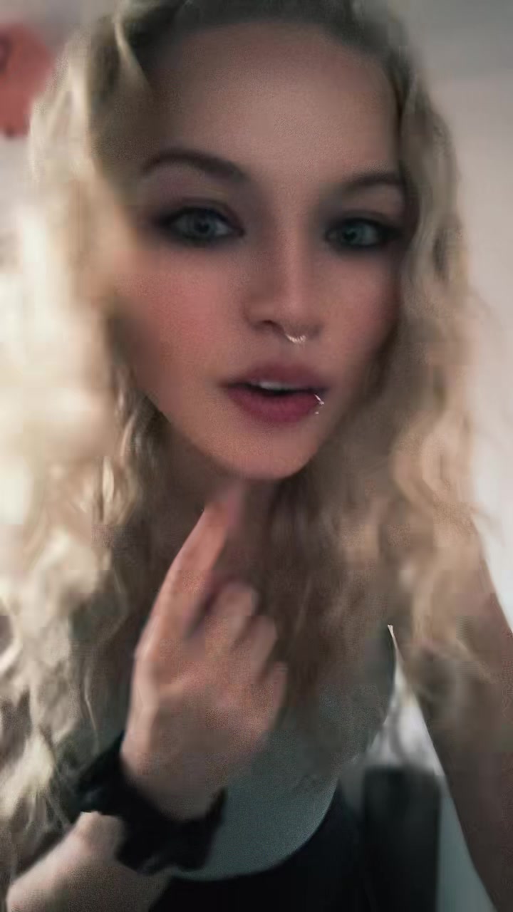 @Franzii