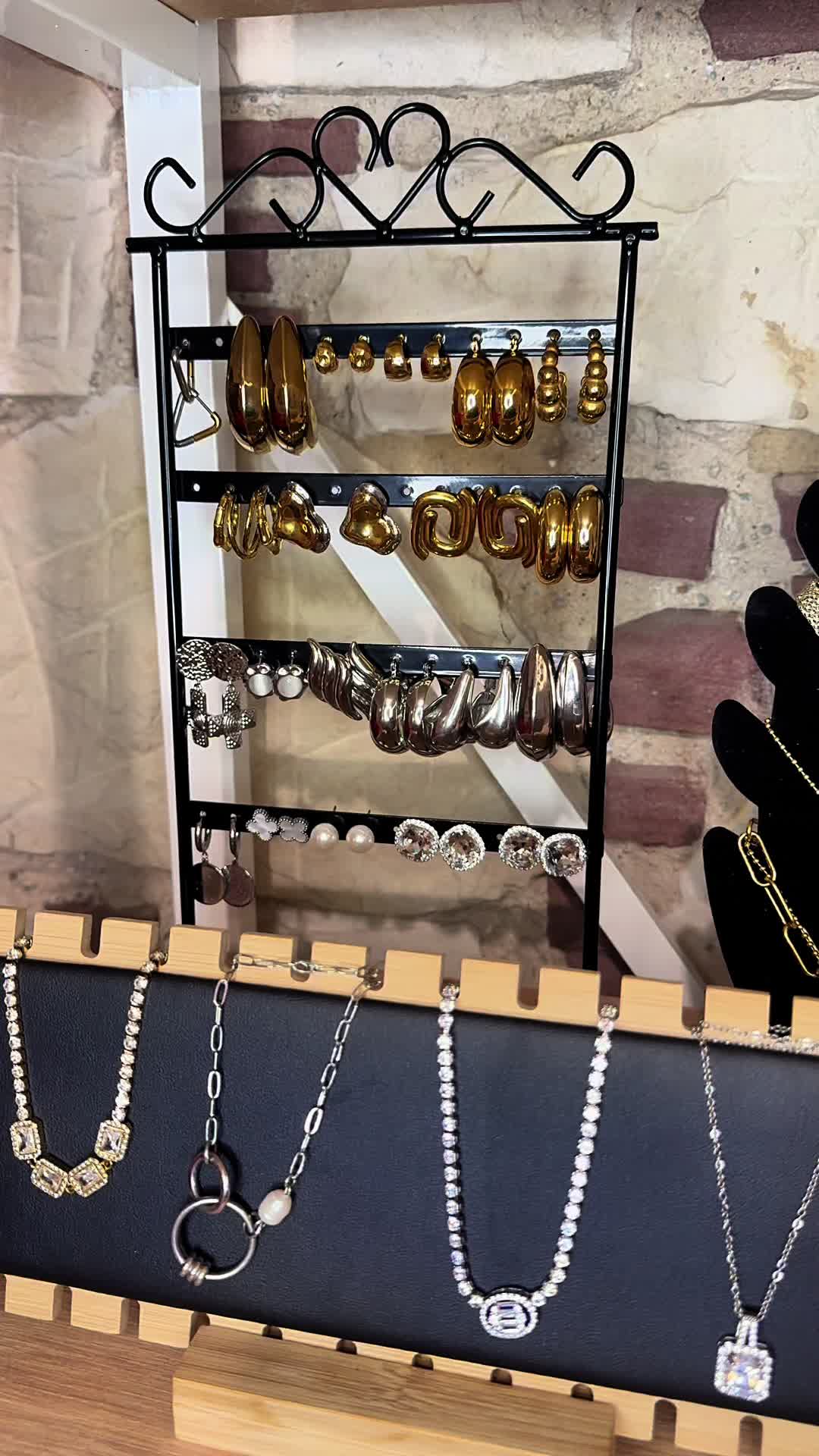 @Dk_jewelry_addiction