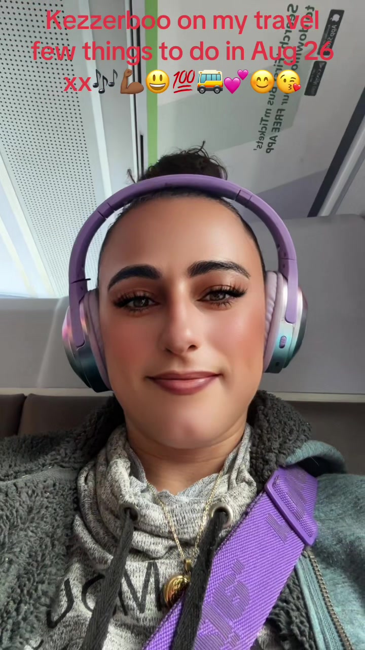 @kezzerboodacosta