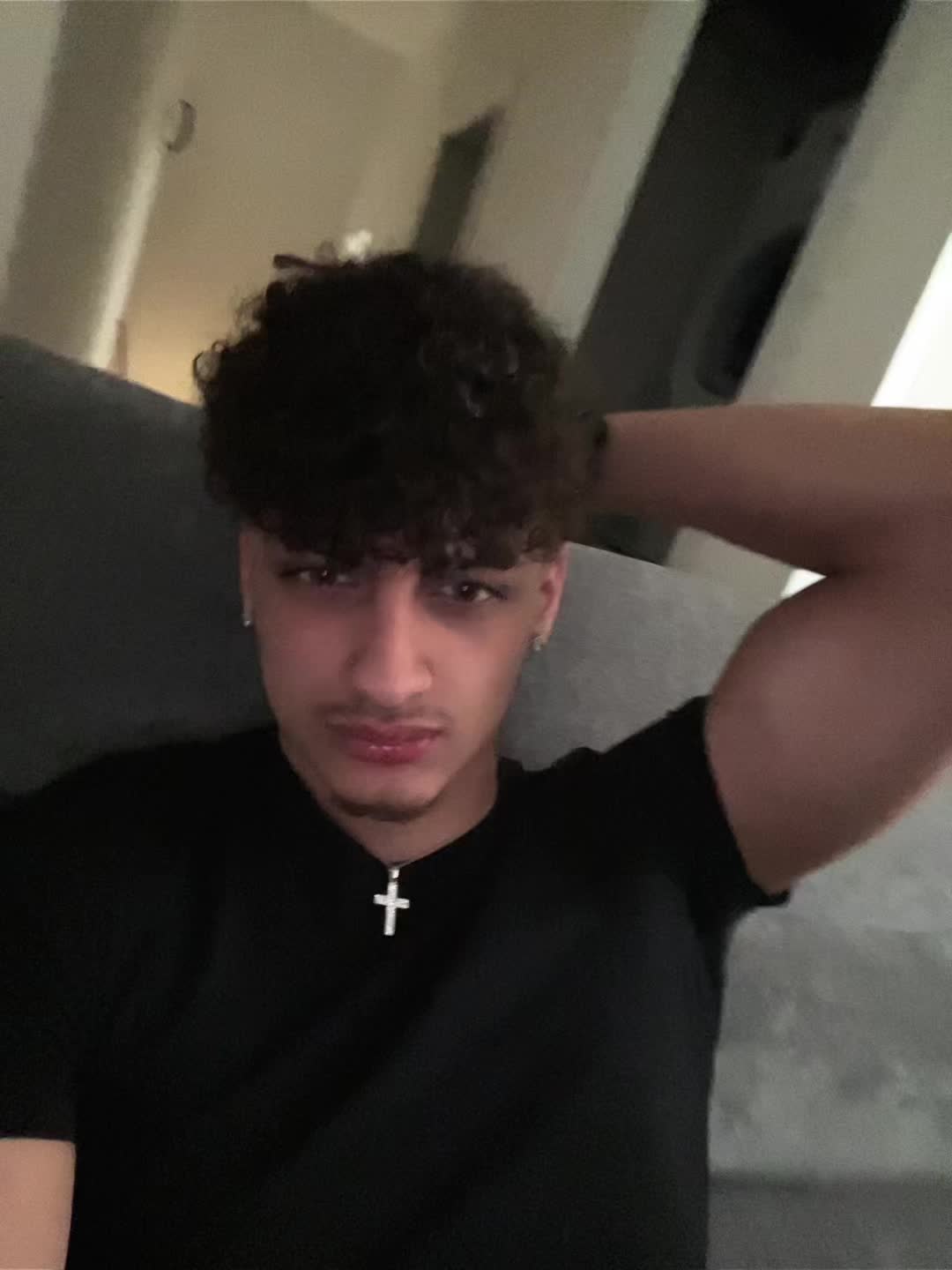@𝐦𝐚𝐲𝐤𝐞𝐥🇨🇺🇮🇹