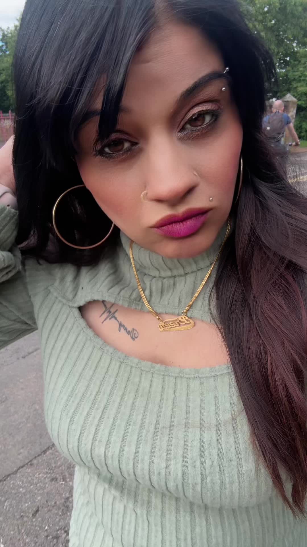 @ⁱᵐ͟͟͞͞☞🇬🇧𝕌𝕂 𝕊𝕙𝕖𝕣𝕟𝕚🐅