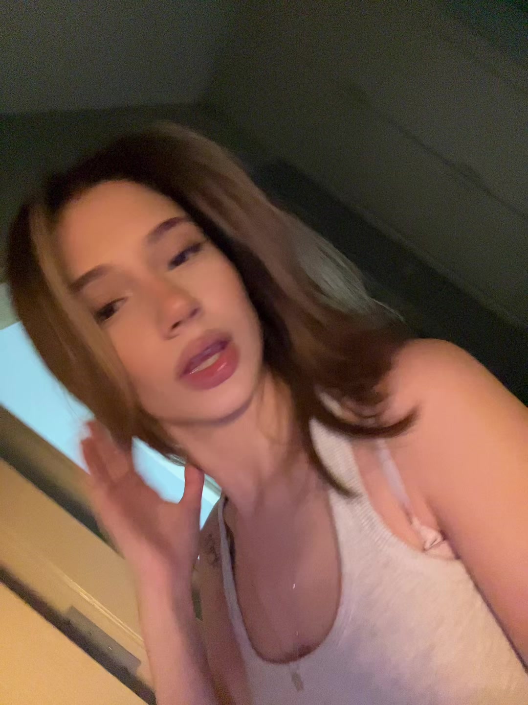 @Ela