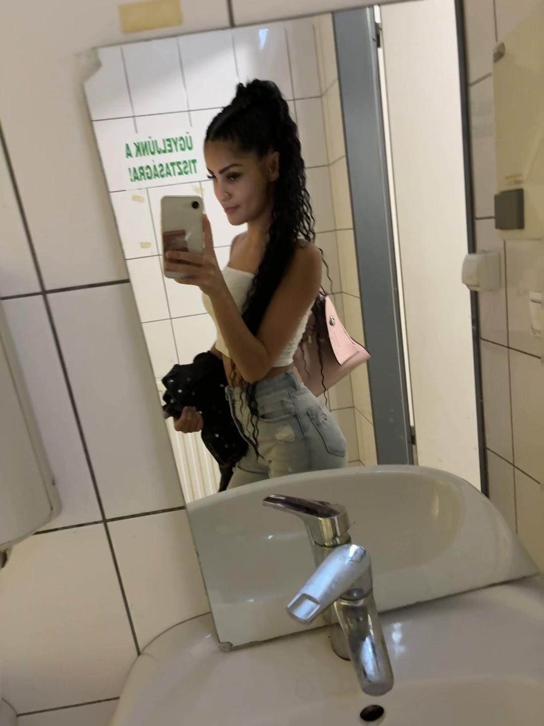 @🦋Lorena🦋