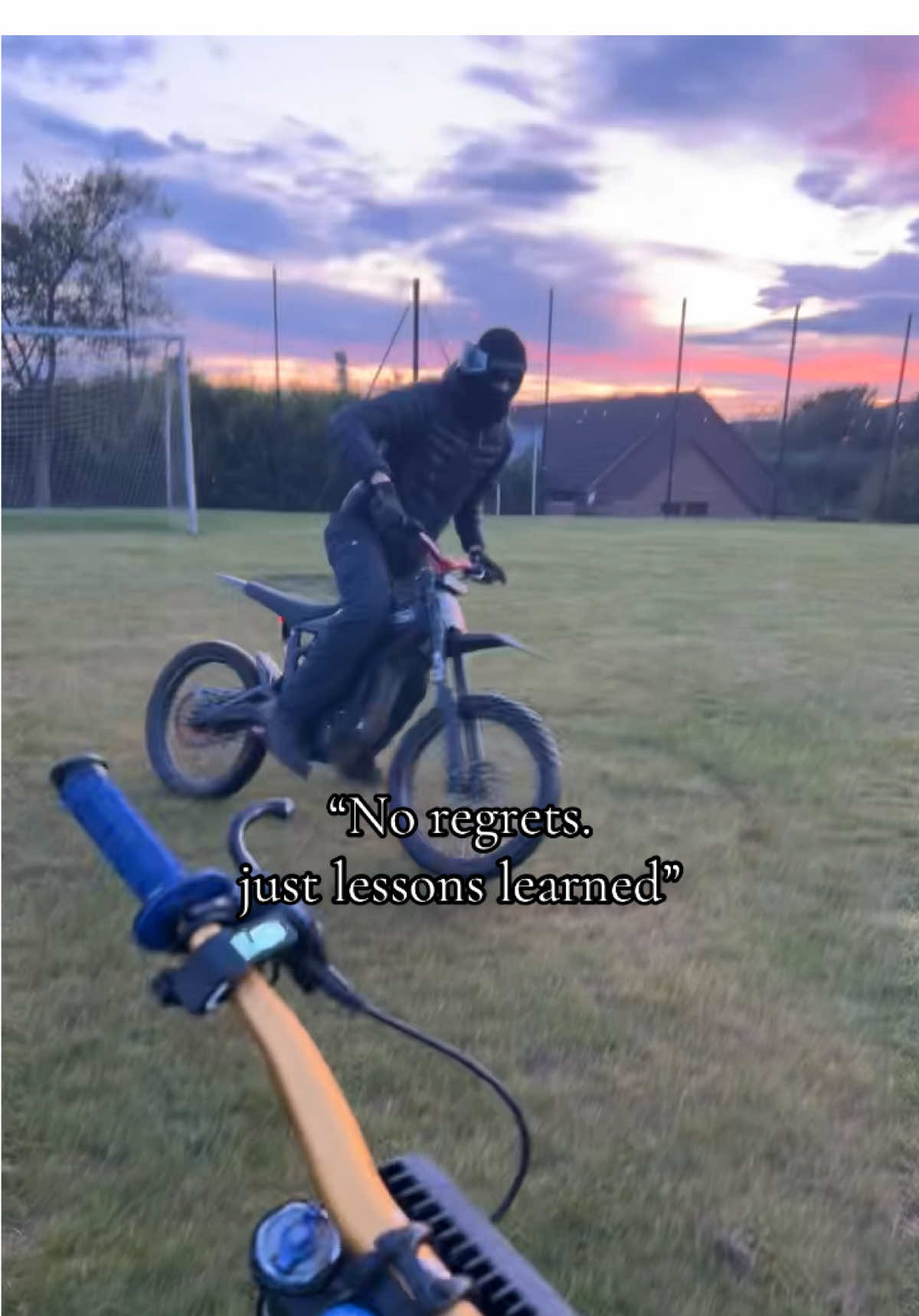 @viralvidsuno🥷🇬🇧