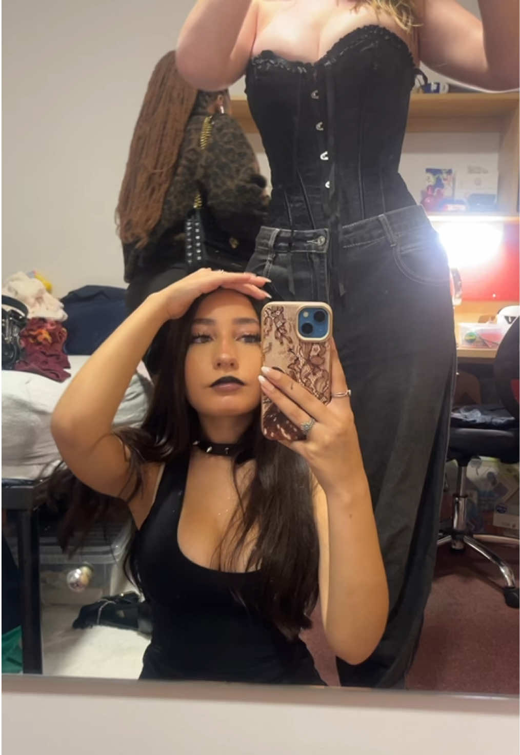 @foxiliciouss