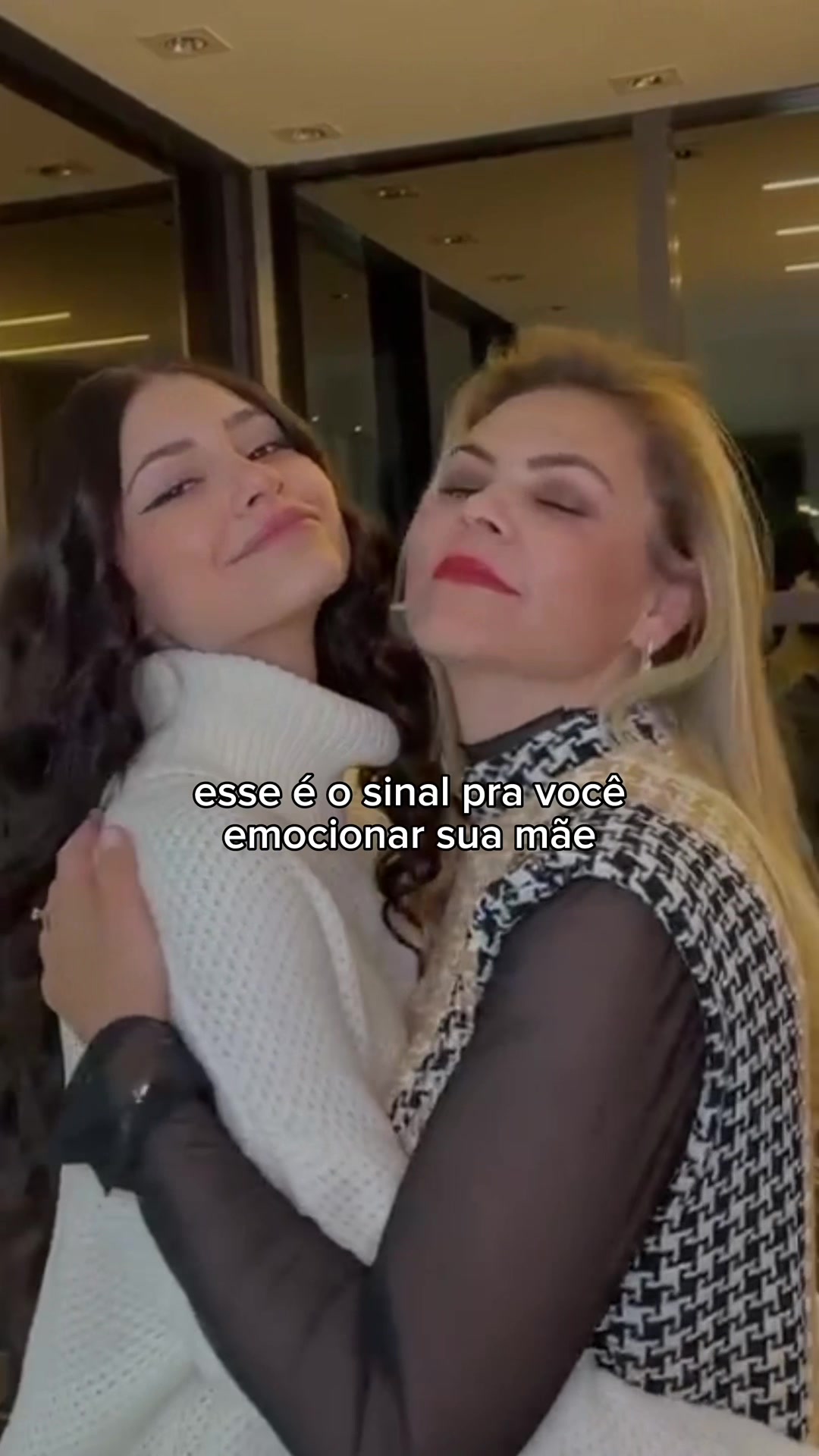 @Mariana Louise