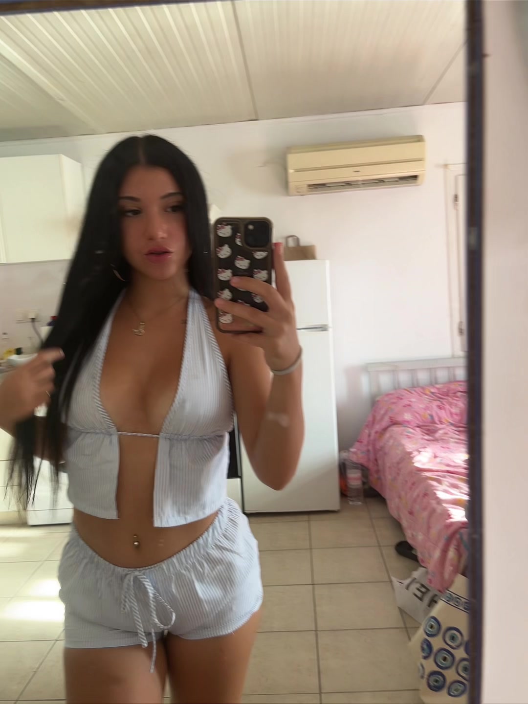 @hvhh.tz