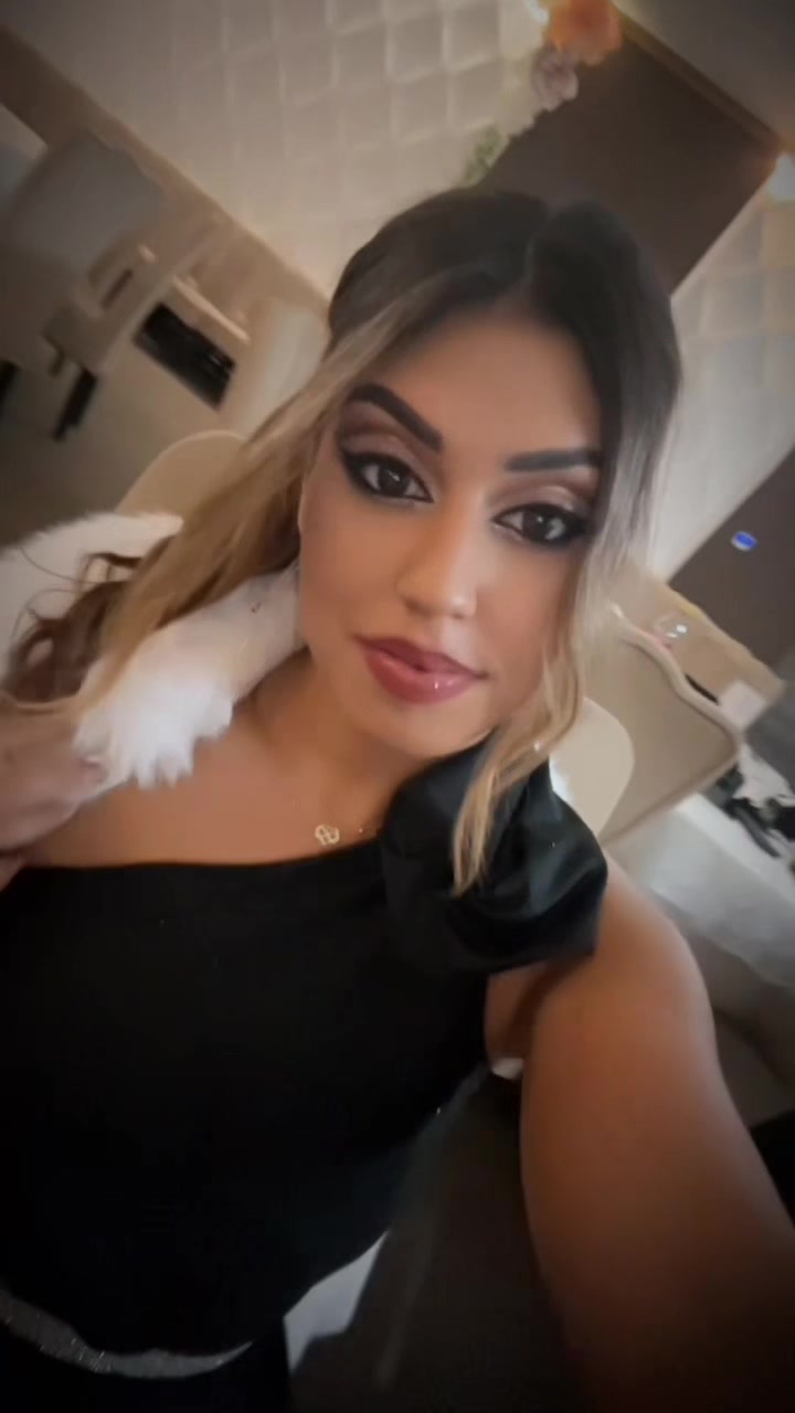 @Larisa Gdu