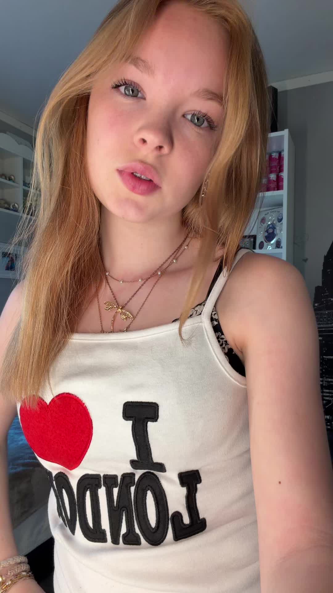 @𝓥𝓲𝓵𝓭𝓮🩶