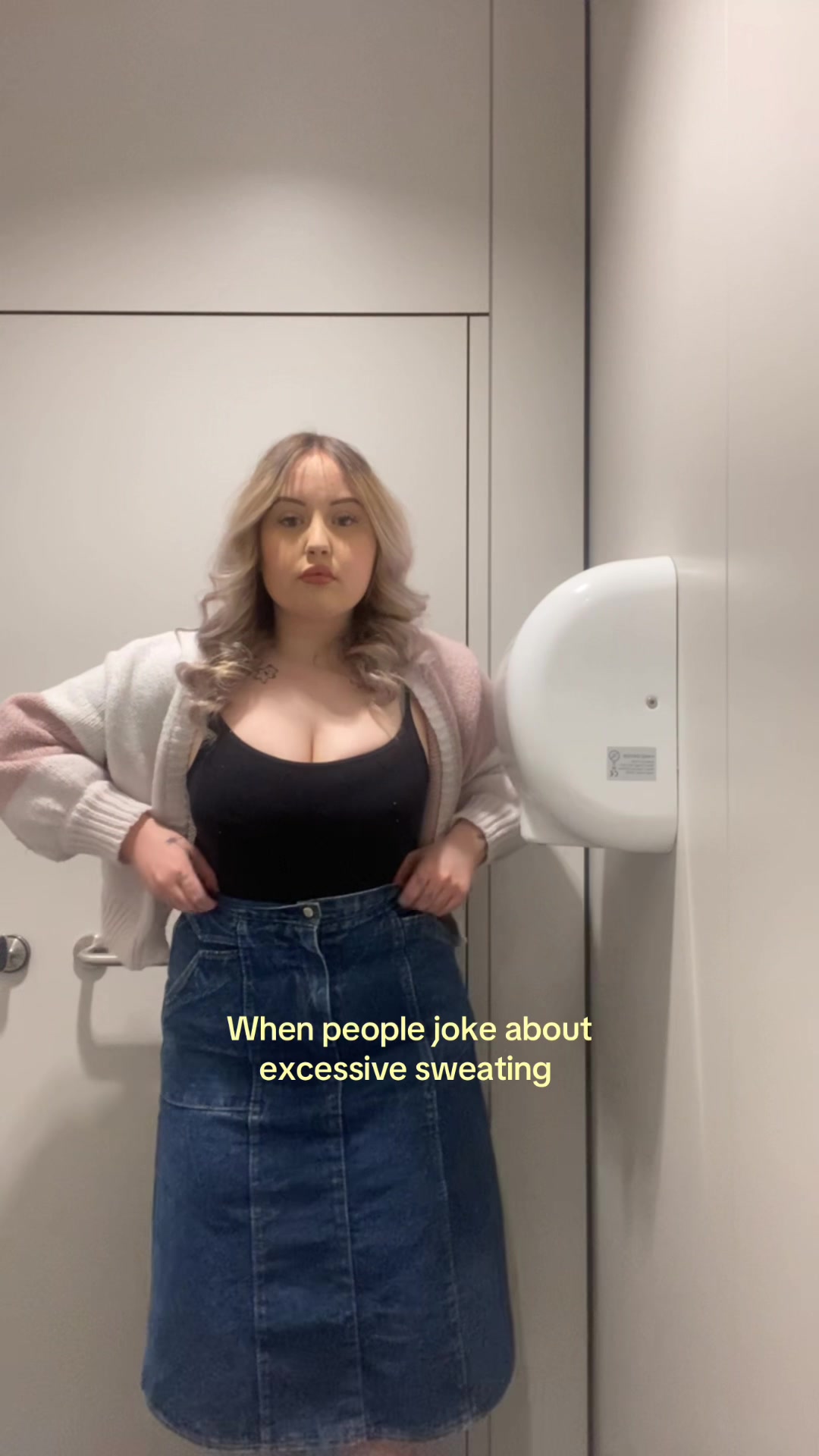@LivingWithHyperhidrosis