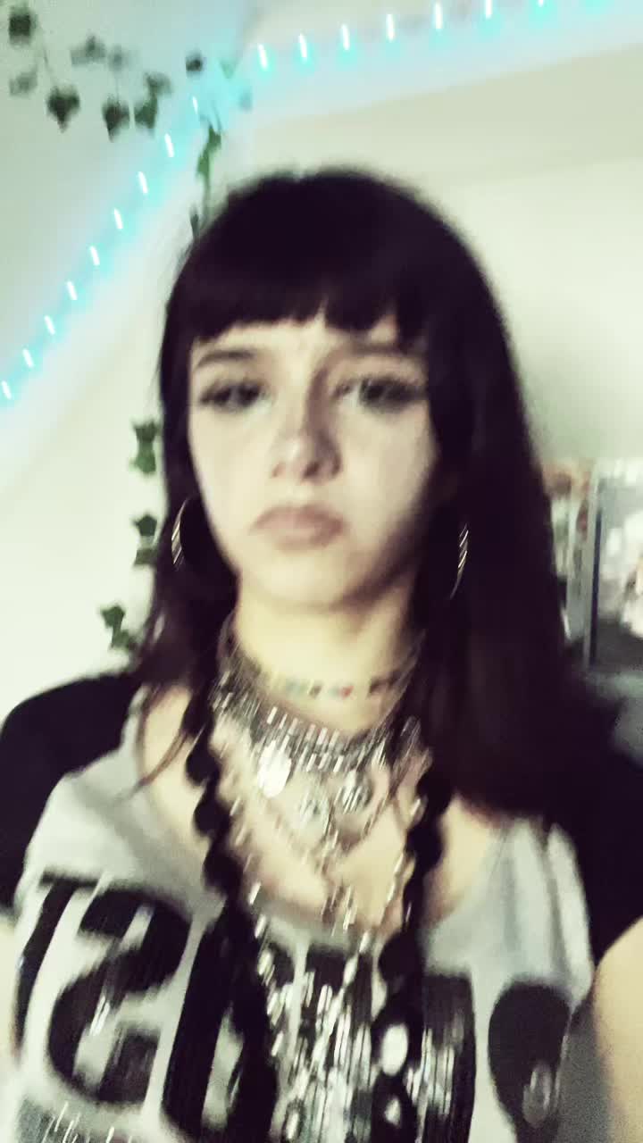 @𝕮𝖑𝖆𝖗𝖆 ꨄ⚔️