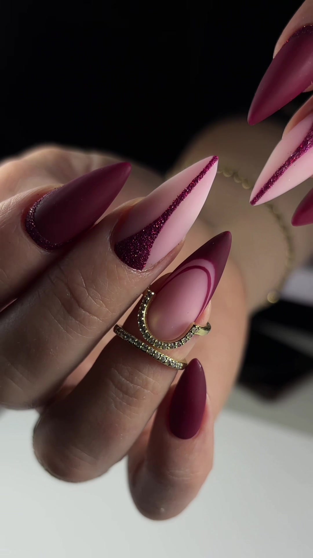 @ViolaViolett_NailArtist